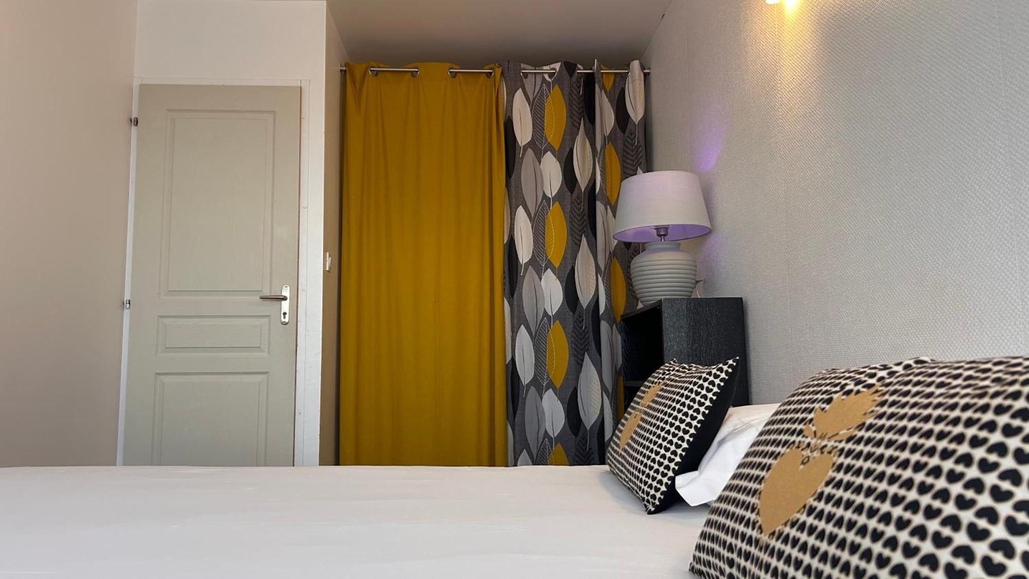 Fasthotel L'Eldorado Sébazac-Concourès Eksteriør billede